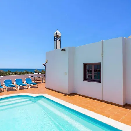 Delfin Sol By Villa Tías